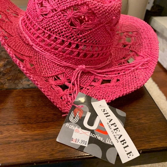 9 Cowboy / party hats - Picture 4 of 7